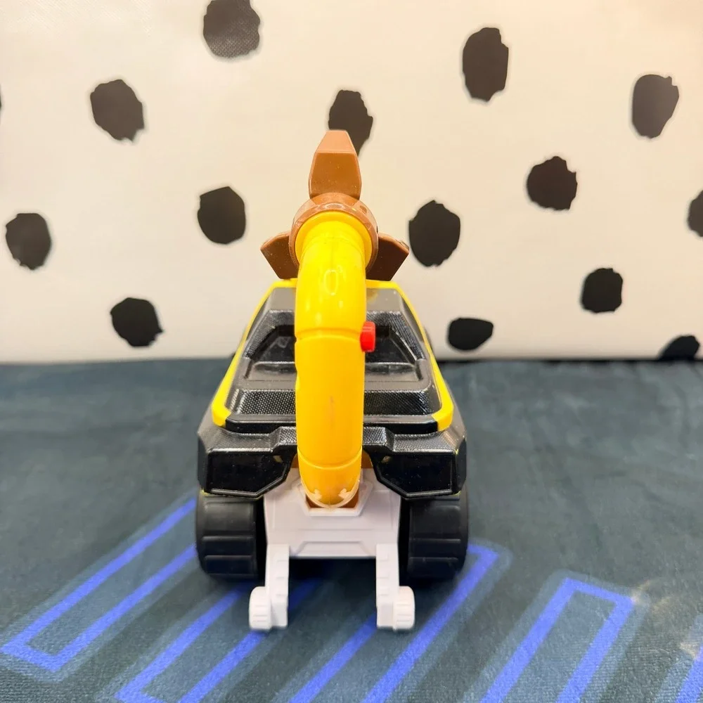 Paw Patrol Cat Pack Leo Vehicle Big Cat Deluxe Car Toy Yellow
